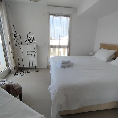 Spacieux Et Calme Apartment
